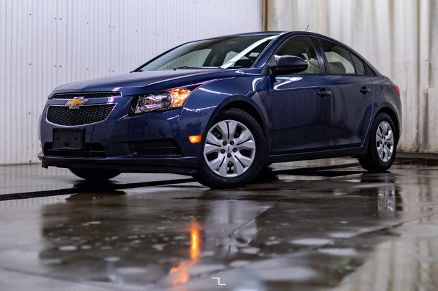 2014 Chevrolet Cruze 2LS Red Deer AB