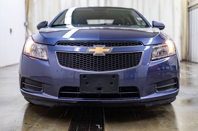 2014 Chevrolet Cruze 2LS Red Deer AB