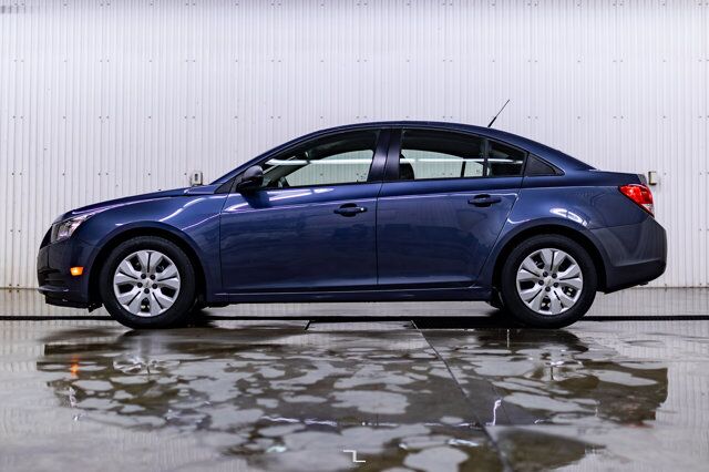 2014 Chevrolet Cruze 2LS Red Deer AB