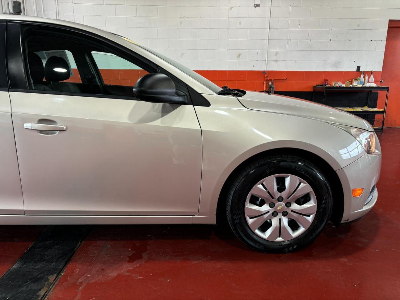2014 Chevrolet Cruze LS Auto Franklin OH