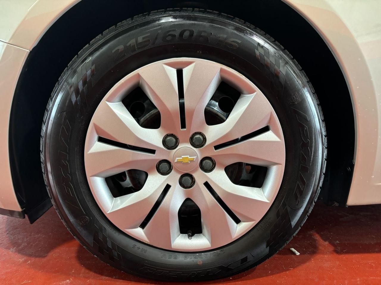 2014 Chevrolet Cruze LS Auto Franklin OH