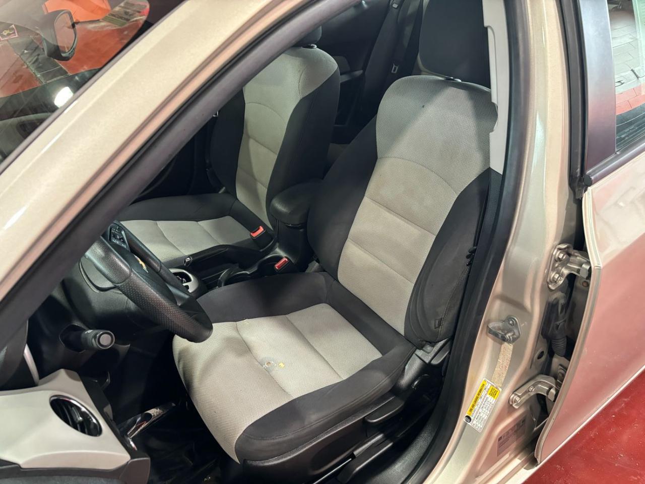2014 Chevrolet Cruze LS Auto Franklin OH