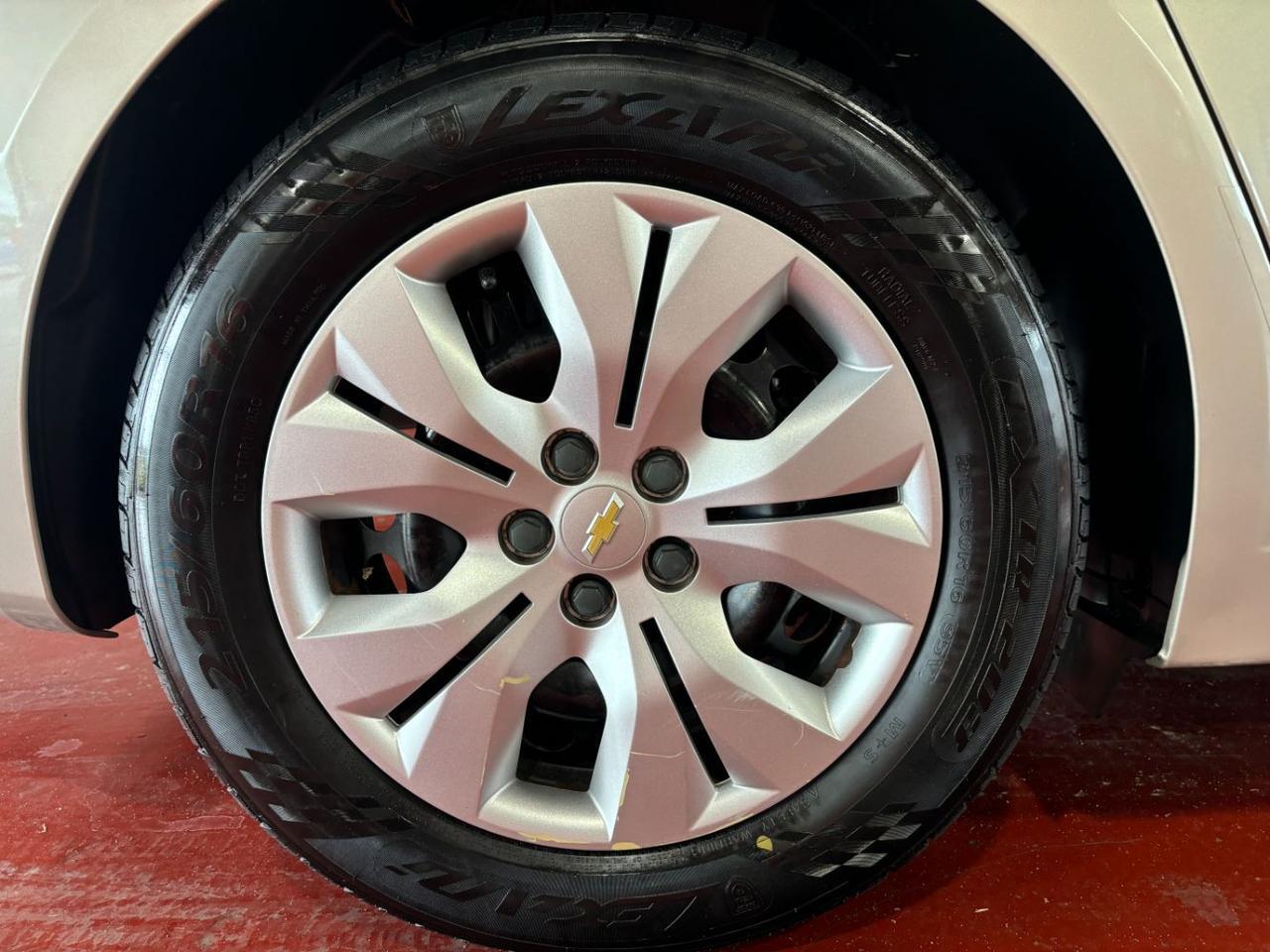 2014 Chevrolet Cruze LS Auto Franklin OH