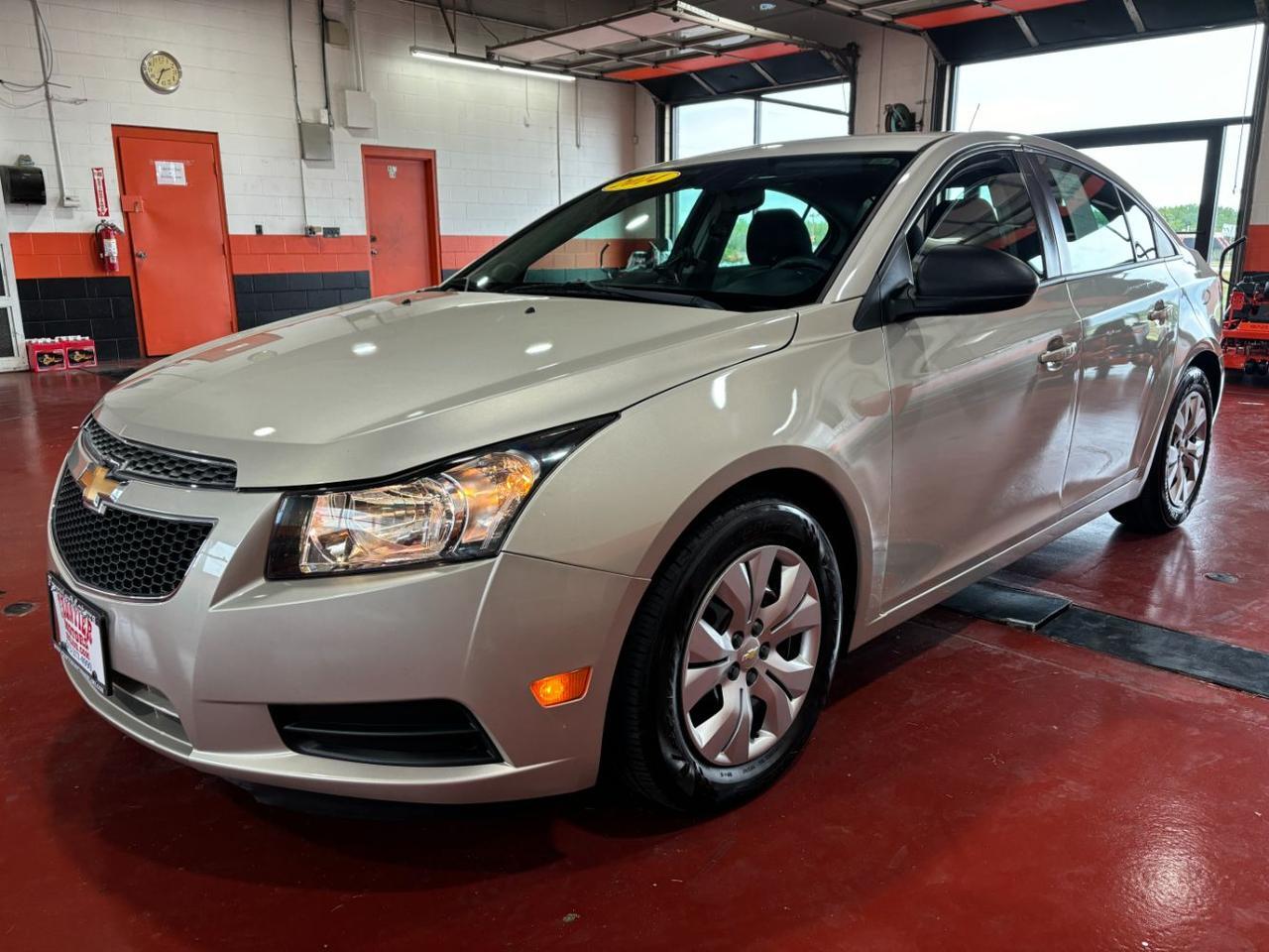 2014 Chevrolet Cruze LS Auto Franklin OH
