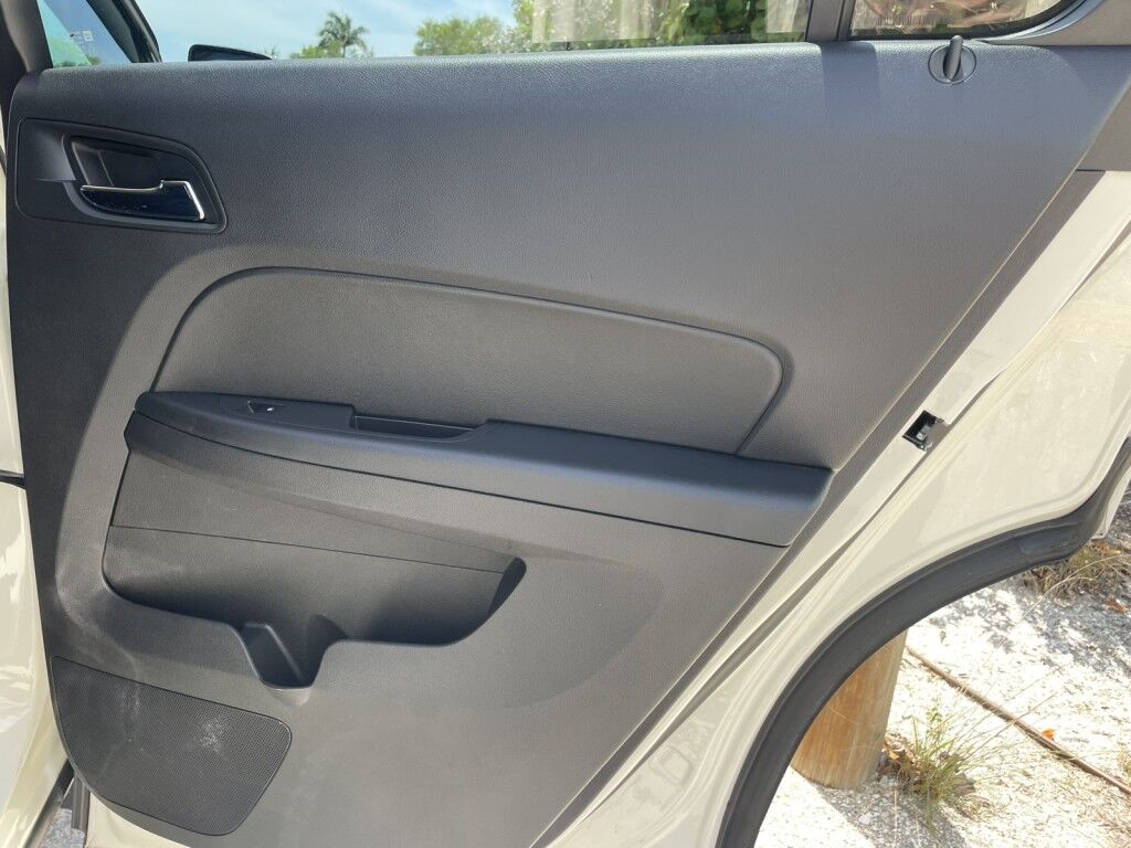 2014 Chevrolet Equinox LTZ~LOW MILES~CLEAN CARFAX~ONLINE FINANCE AND SHIPPING AVAILABLE!!! Sarasota FL