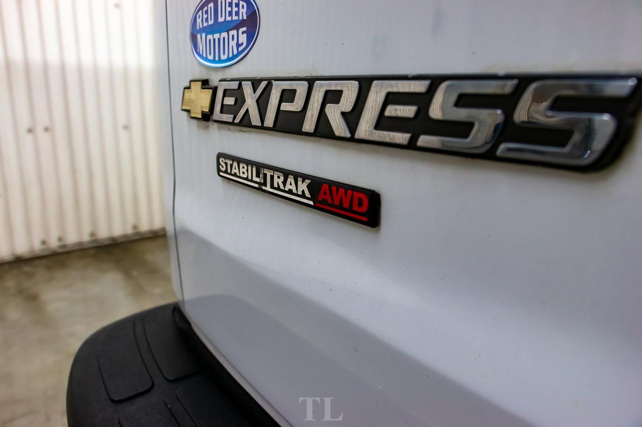 2014 Chevrolet Express 1500 AWD LS 8 Passenger Red Deer AB