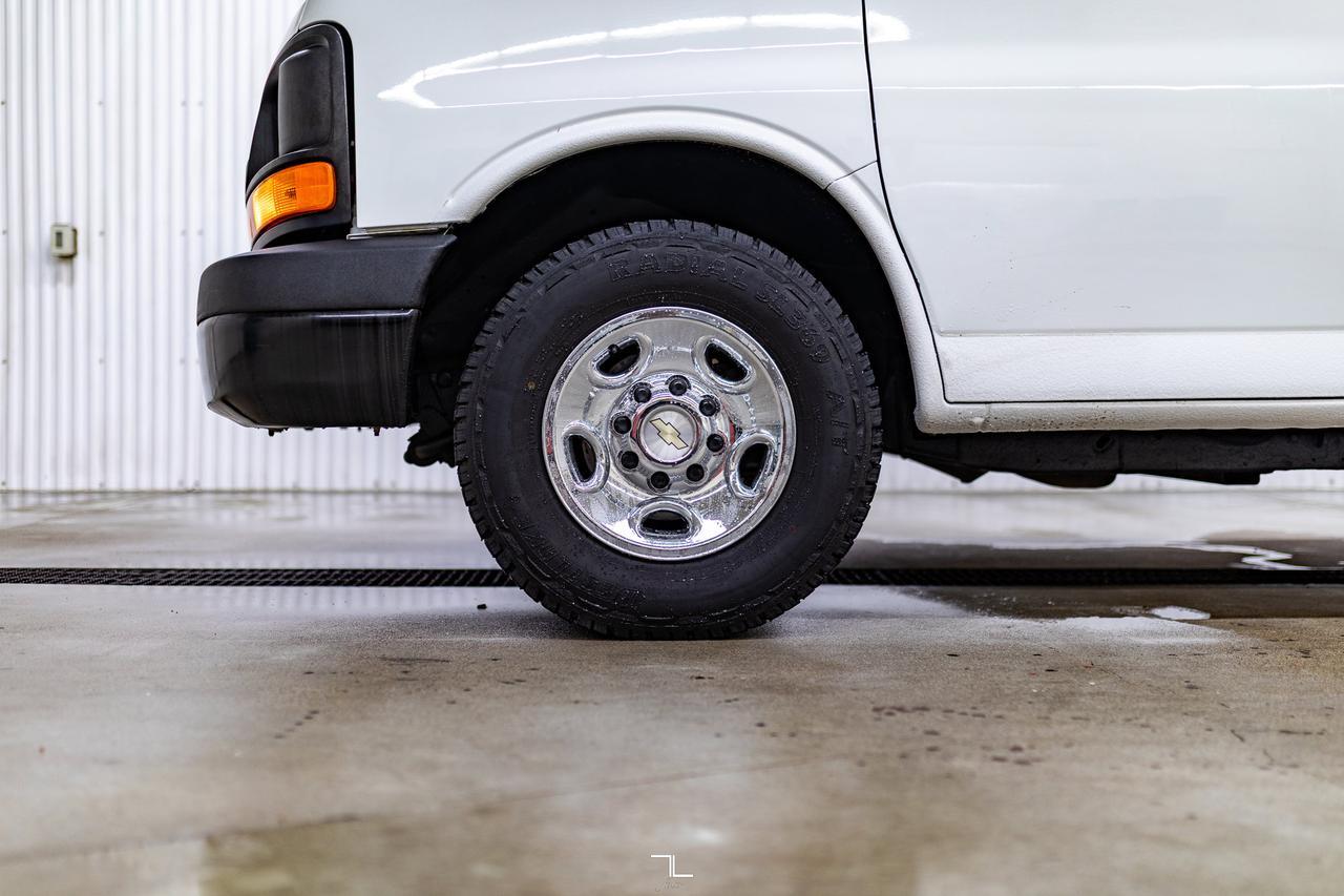 2014 Chevrolet Express 2500 Extended Cargo Van Red Deer AB