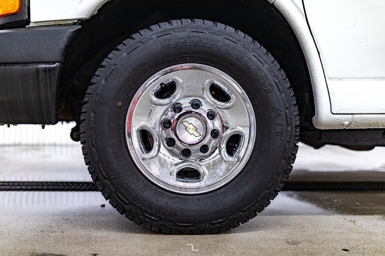 2014 Chevrolet Express 2500 Extended Cargo Van Red Deer AB