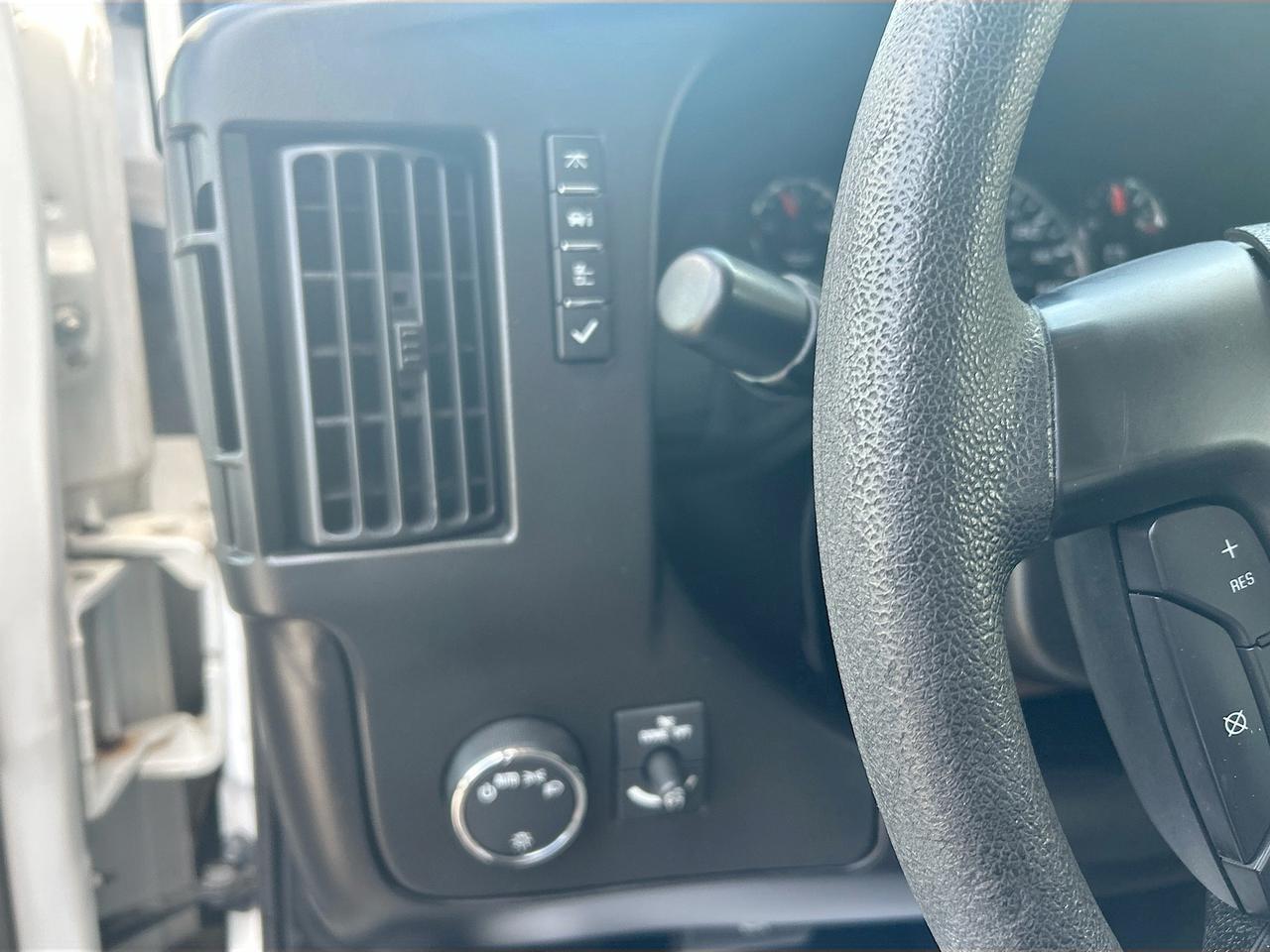 2014 Chevrolet Express Commercial Cutaway 3500 Van Venice FL