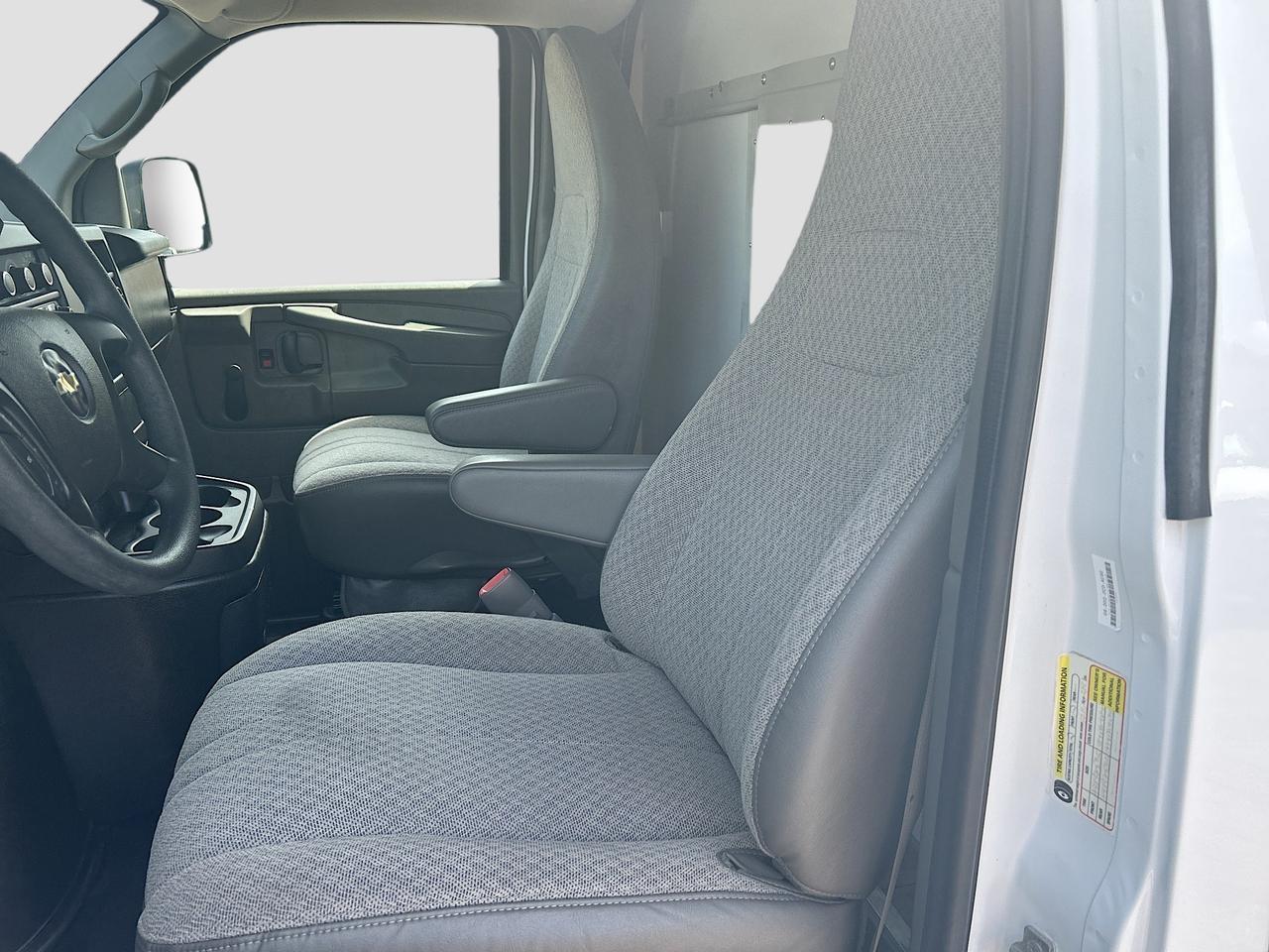 2014 Chevrolet Express Commercial Cutaway 3500 Van Venice FL