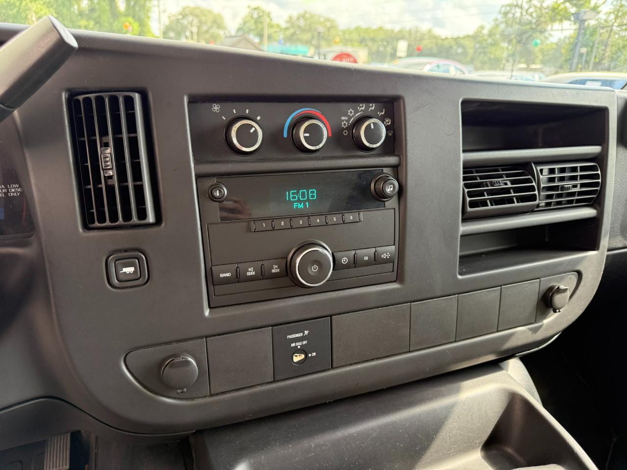 2014 Chevrolet Express Commercial Cutaway 4500 Van 177" Diesel Jacksonville FL