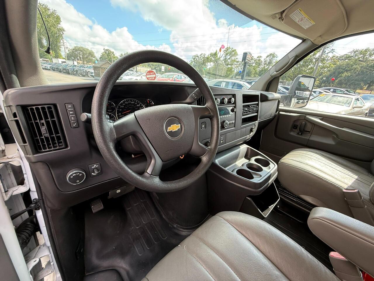 2014 Chevrolet Express Commercial Cutaway 4500 Van 177&quot; Diesel Jacksonville FL