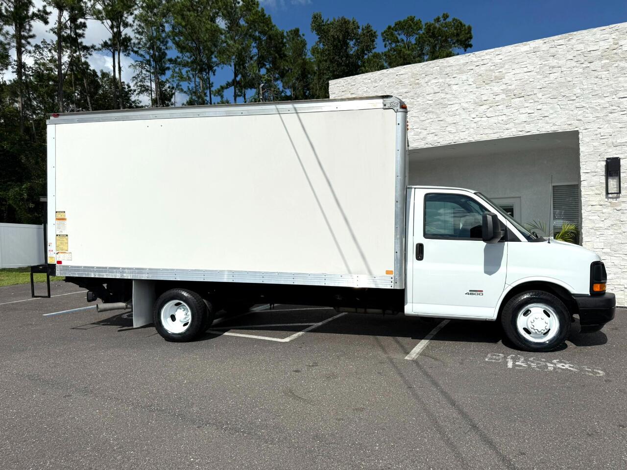 2014 Chevrolet Express Commercial Cutaway 4500 Van 177&quot; Diesel Jacksonville FL