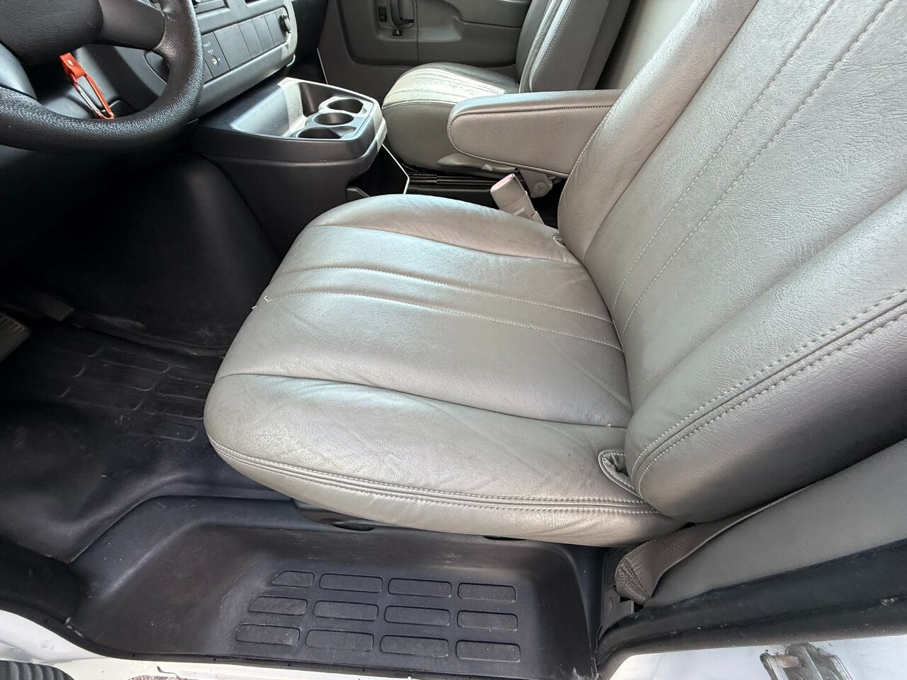 2014 Chevrolet Express Commercial Cutaway 4500 Van 177" Diesel Jacksonville FL