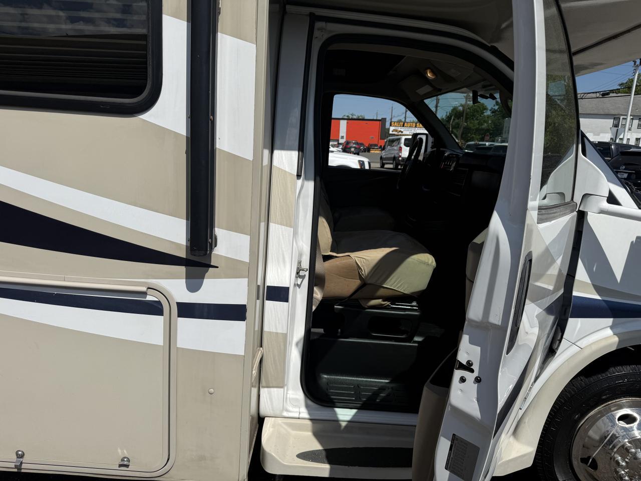 2014 Chevrolet Express Commercial Cutaway RV Edison NJ
