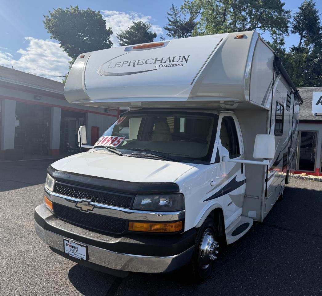 2014 Chevrolet Express's photo