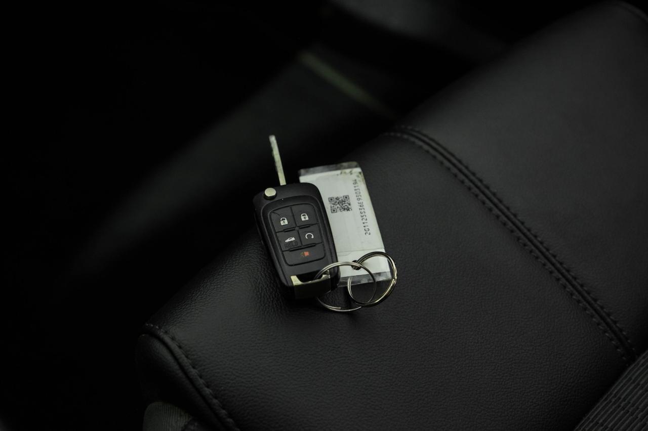 2014 Chevrolet Impala 2LT AUTOMATIC LEATHER/CLOTH SEATS REAR CAMERA BLUETOOTH POWER DRIVER SEAT Carrollton TX