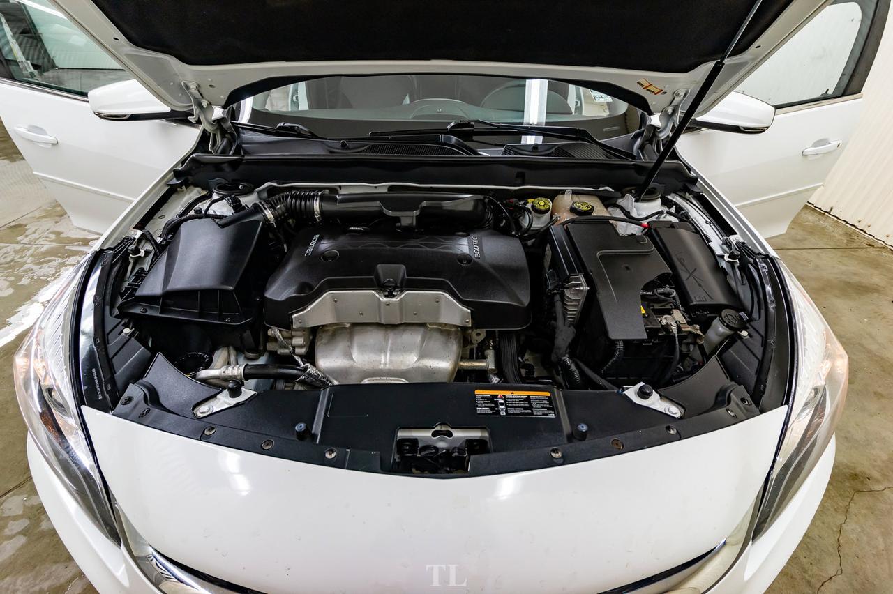 2014 Chevrolet Malibu 1LT BCam Red Deer AB