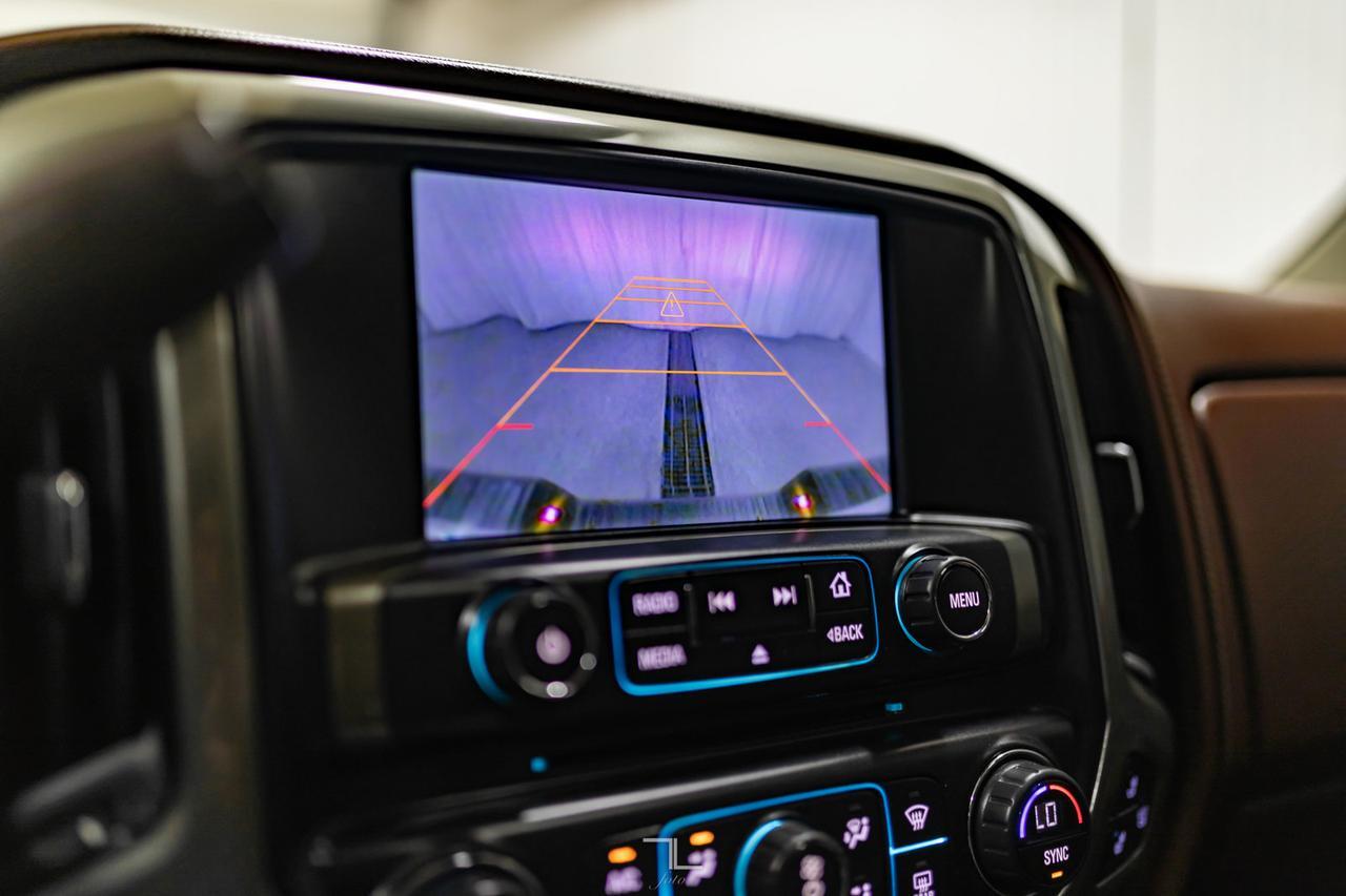 2014 Chevrolet Silverado 1500 4x4 Crew Cab High Country Leather Roof Nav BCam Red Deer AB