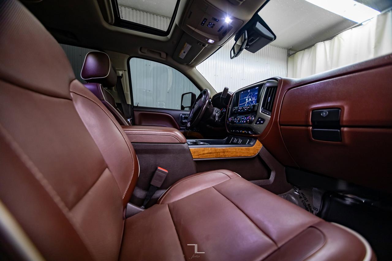 2014 Chevrolet Silverado 1500 4x4 Crew Cab High Country Leather Roof Nav BCam Red Deer AB