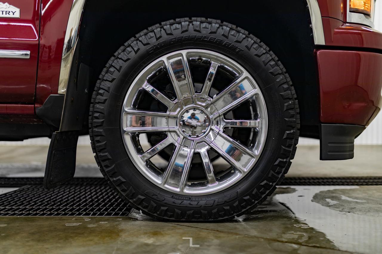 2014 Chevrolet Silverado 1500 4x4 Crew Cab High Country Leather Roof Nav BCam Red Deer AB