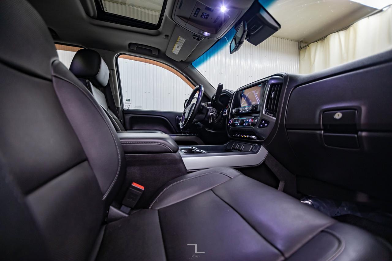 2014 Chevrolet Silverado 1500 4x4 Crew Cab LTZ Z71 Leather Roof Nav BCam Red Deer AB