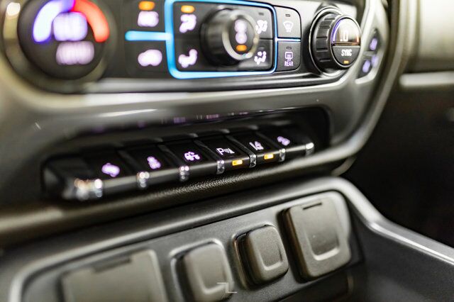 2014 Chevrolet Silverado 1500 4x4 Crew Cab LTZ Z71 Leather Roof Nav BCam Red Deer AB