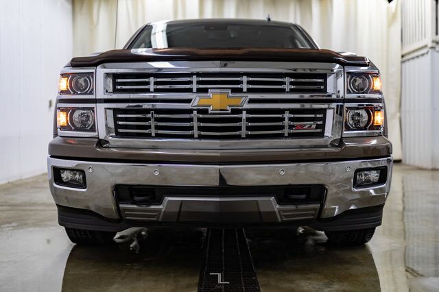 2014 Chevrolet Silverado 1500 4x4 Crew Cab LTZ Z71 Leather Roof Nav BCam Red Deer AB