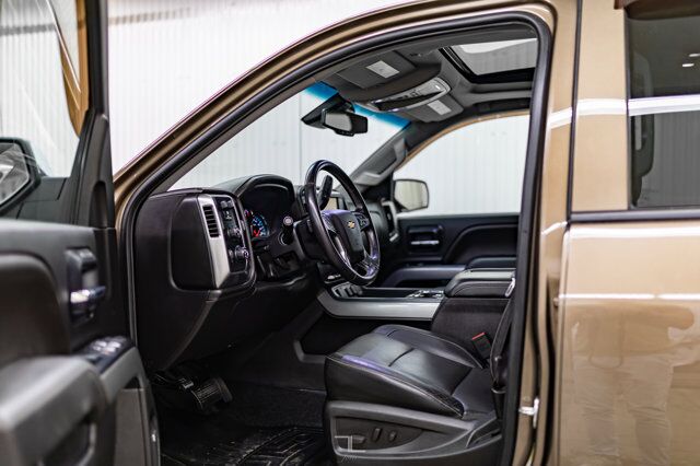 2014 Chevrolet Silverado 1500 4x4 Crew Cab LTZ Z71 Leather Roof Nav BCam Red Deer AB