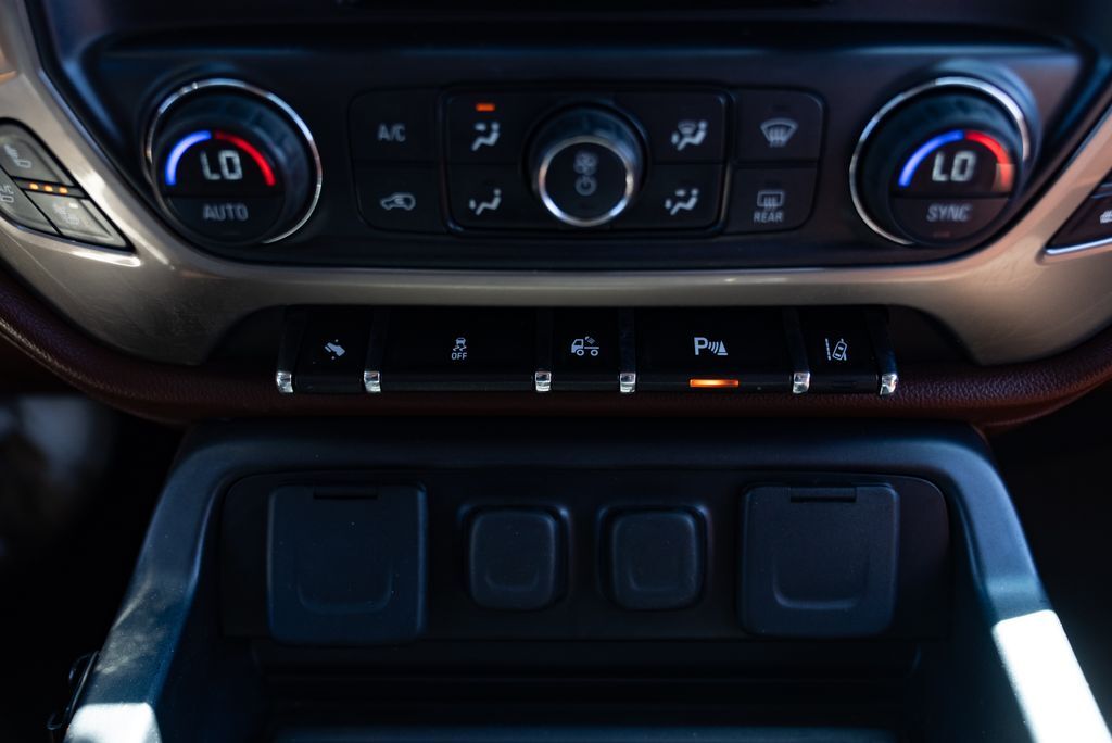 2014 Chevrolet Silverado 1500 High Country Milwaukie OR
