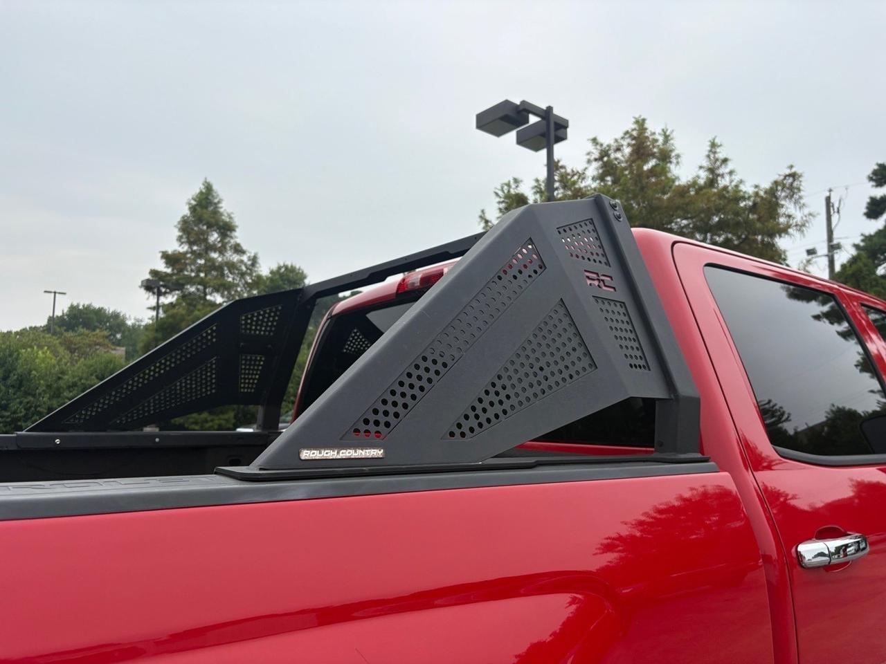 2014 Chevrolet Silverado 1500 LT CREW CAB 4X4, RUNNING BOARDS, SIDE REAR STEP, TOW PACKAGE, REMOTE START, HEATED SEATS, NAVIGATION, RED HOT & READY FOR YOU! Virginia Beach VA