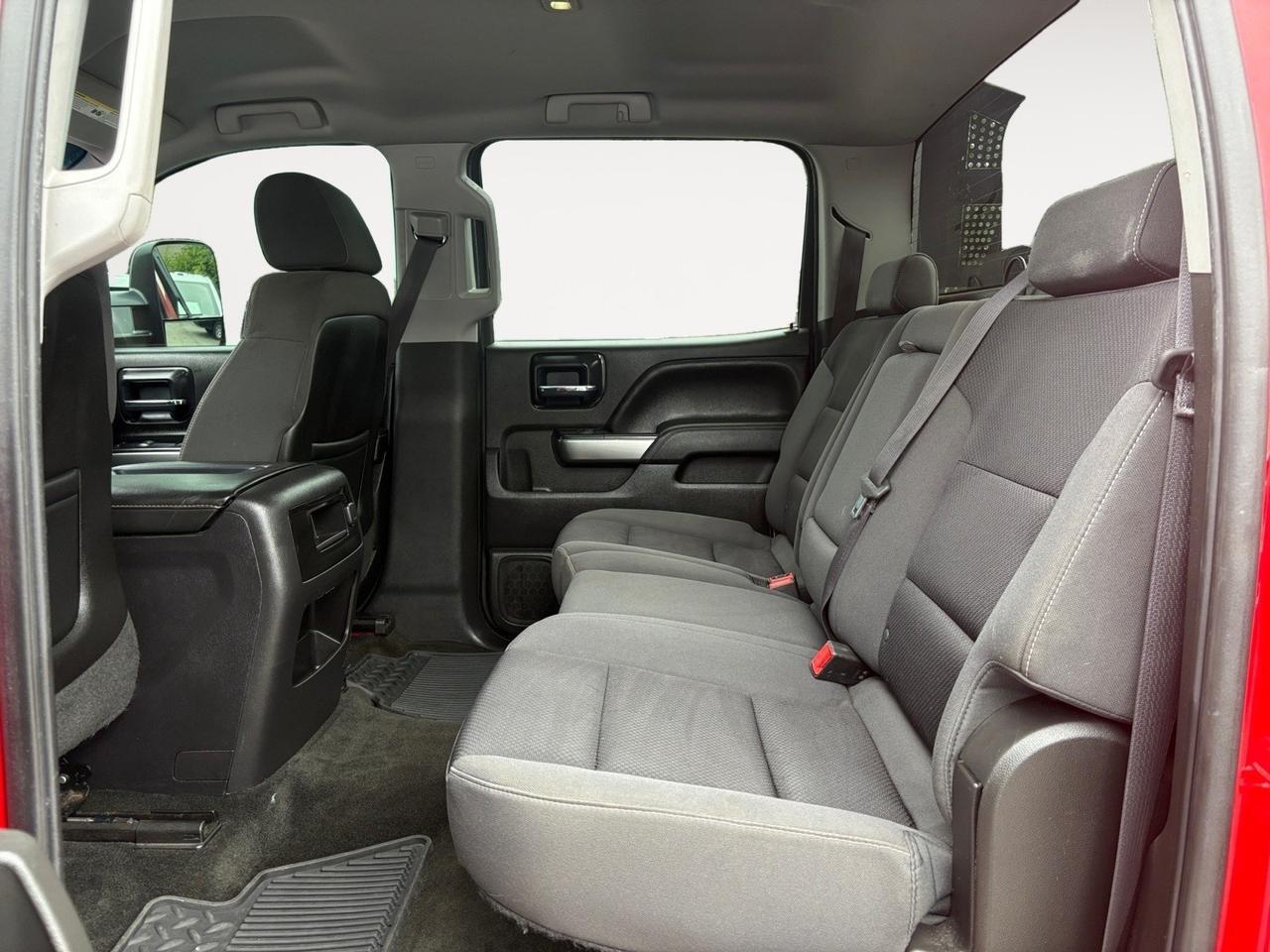 2014 Chevrolet Silverado 1500 LT CREW CAB 4X4, RUNNING BOARDS, SIDE REAR STEP, TOW PACKAGE, REMOTE START, HEATED SEATS, NAVIGATION, RED HOT & READY FOR YOU! Virginia Beach VA