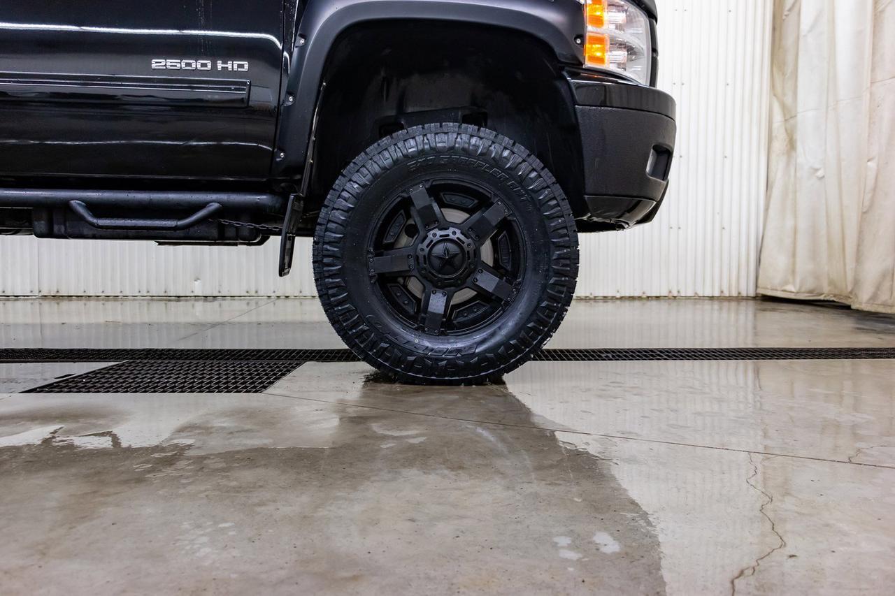 2014 Chevrolet Silverado 2500HD 4x4 Crew Cab LT Diesel Lift Wheels Red Deer AB