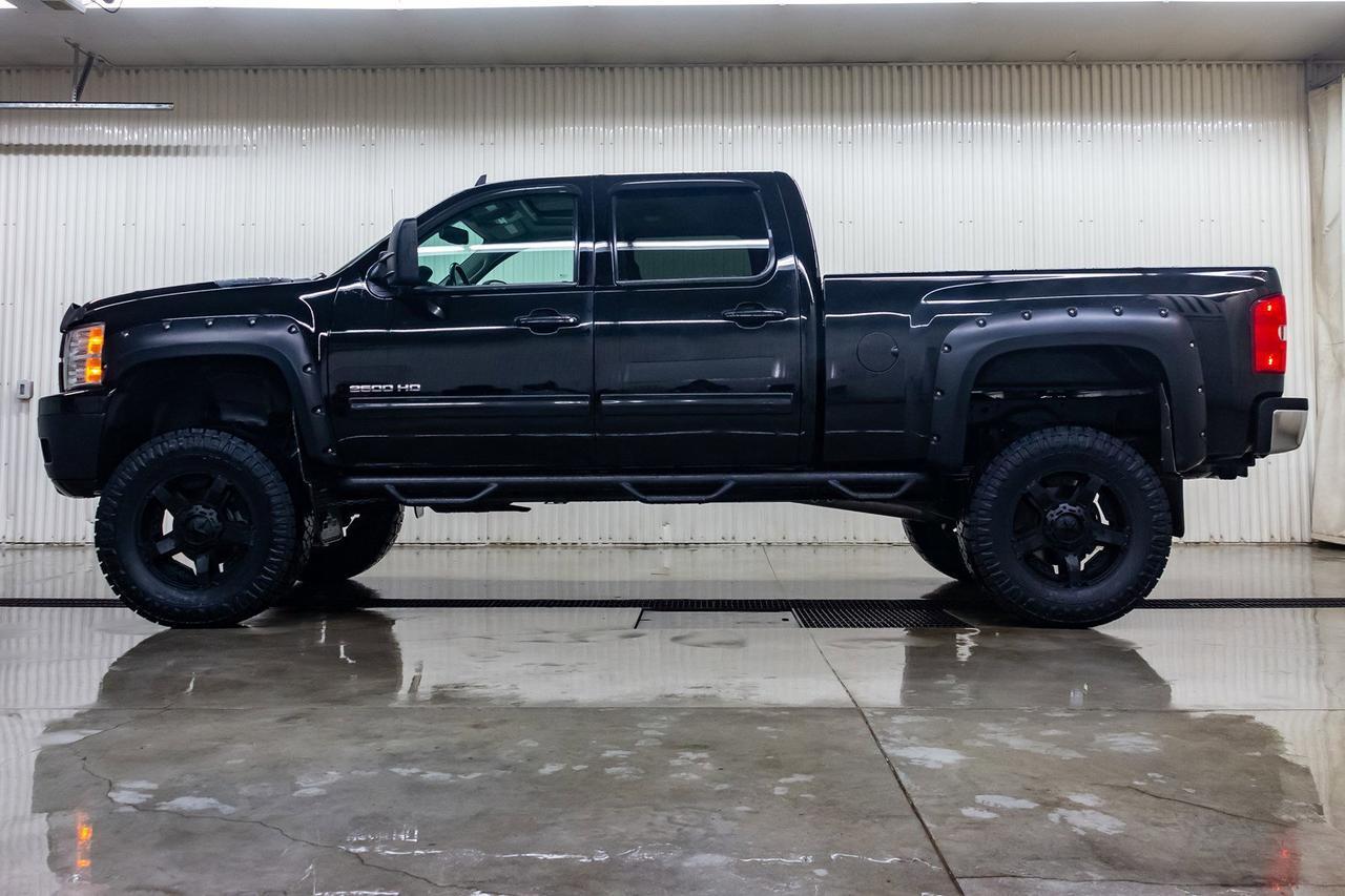 2014 Chevrolet Silverado 2500HD 4x4 Crew Cab LT Diesel Lift Wheels Red Deer AB