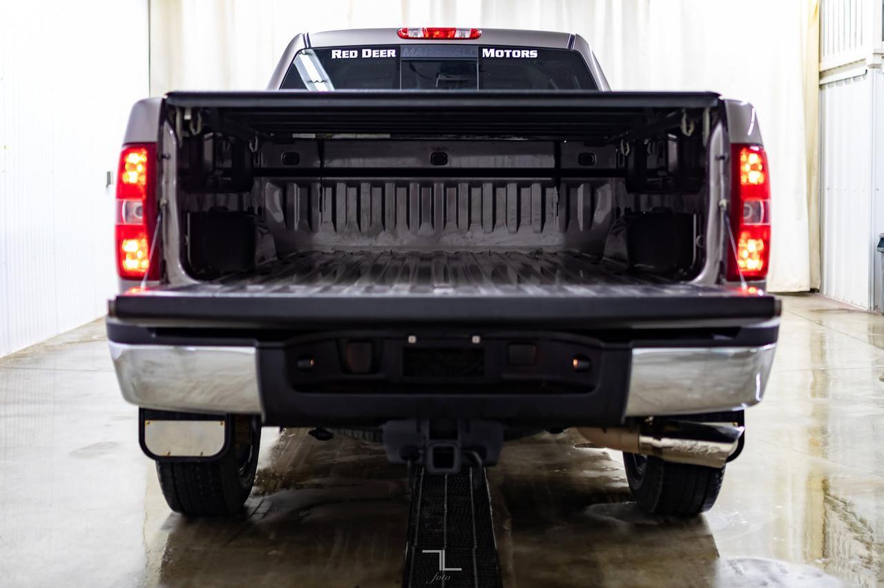 2014 Chevrolet Silverado 2500HD 4x4 Crew Cab LT Z71 Diesel Red Deer AB