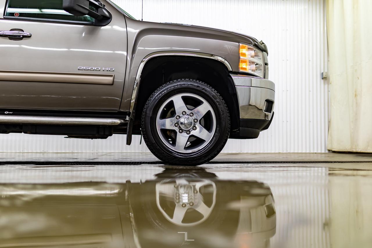 2014 Chevrolet Silverado 2500HD 4x4 Crew Cab LT Z71 Diesel Red Deer AB