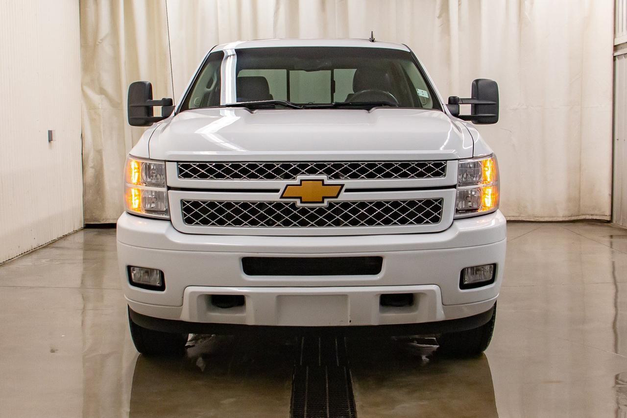 2014 Chevrolet Silverado 2500HD 4x4 Crew Cab LTZ Leather Roof Nav Red Deer AB