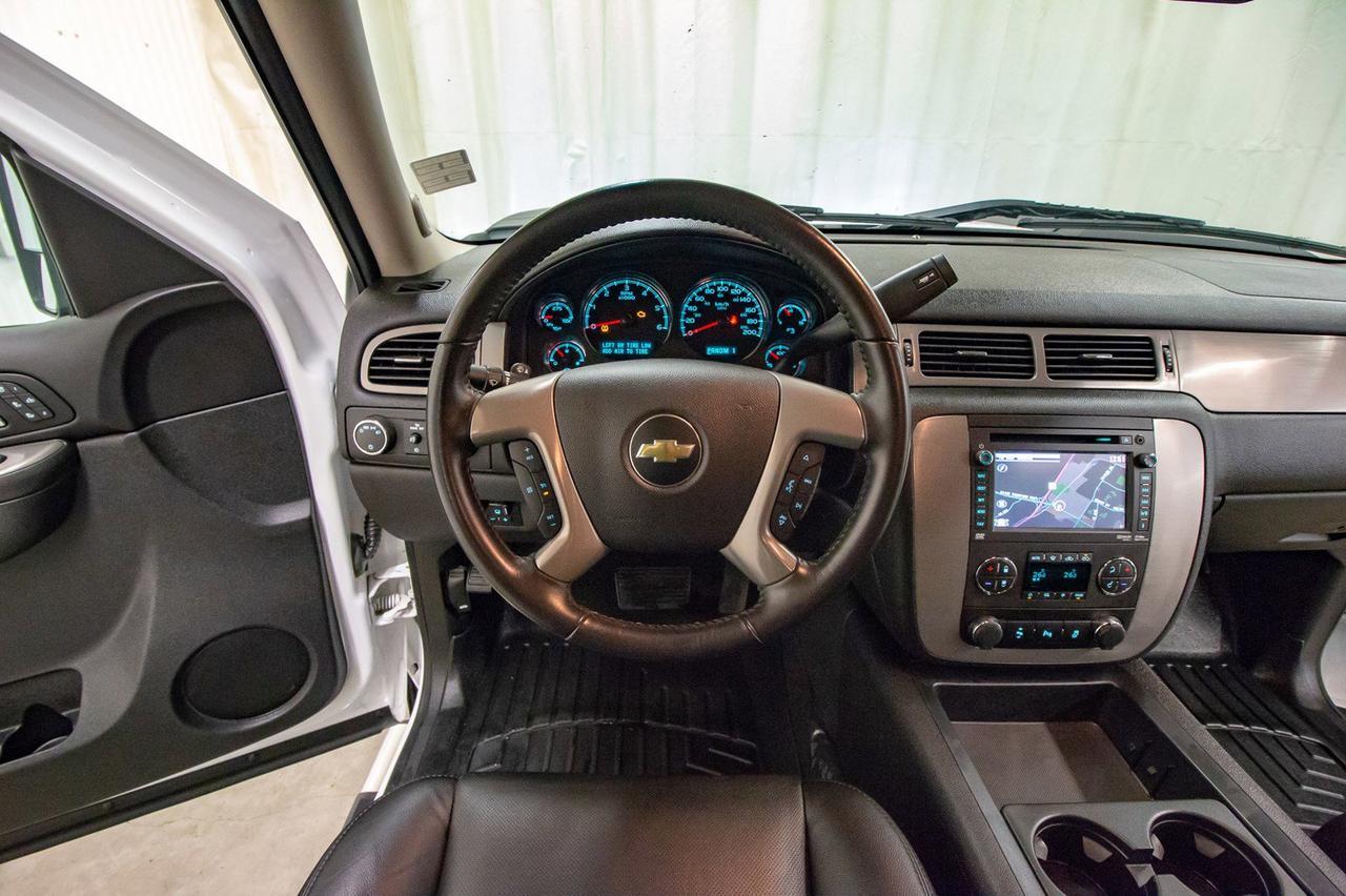 2014 Chevrolet Silverado 2500HD 4x4 Crew Cab LTZ Leather Roof Nav Red Deer AB