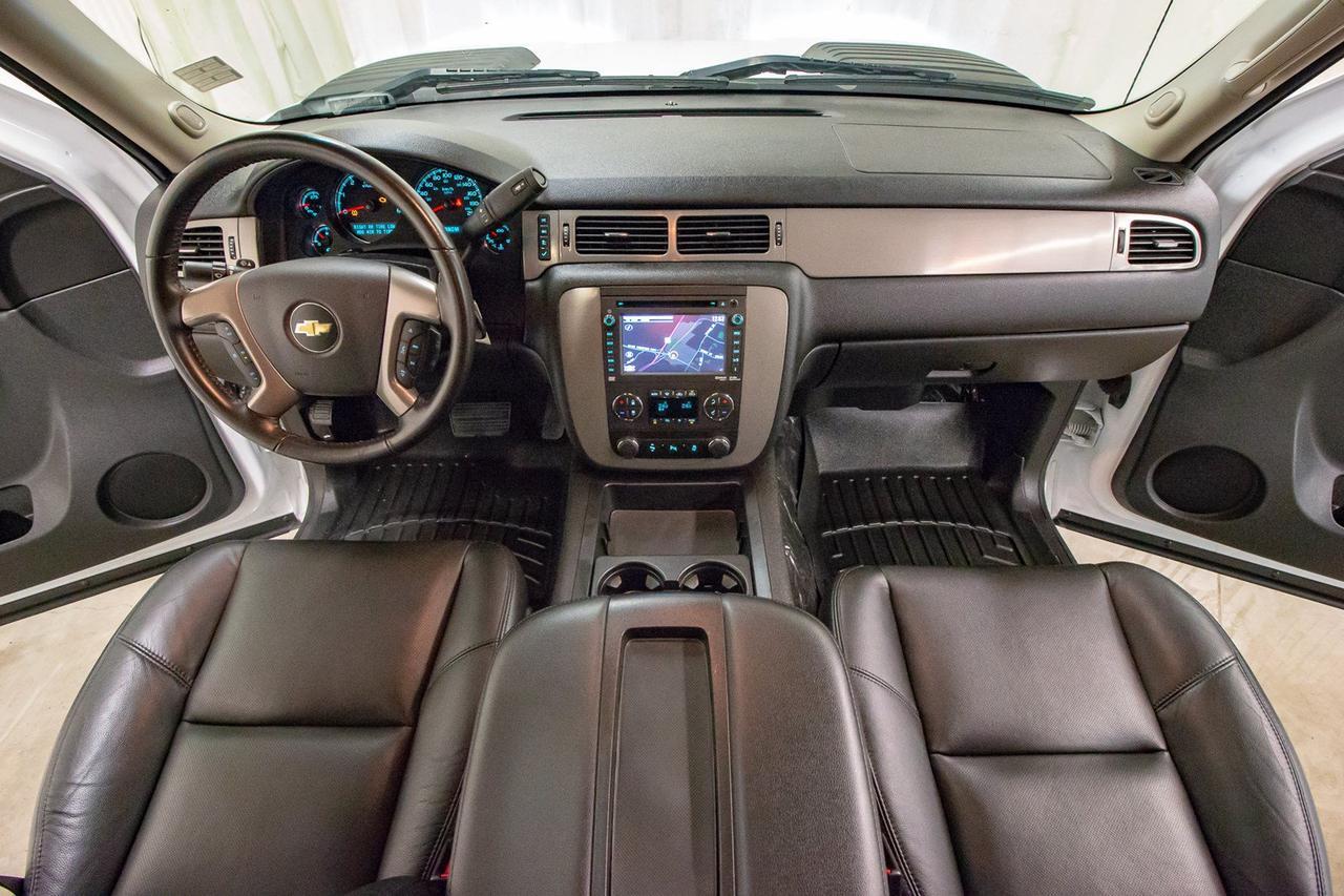 2014 Chevrolet Silverado 2500HD 4x4 Crew Cab LTZ Leather Roof Nav Red Deer AB