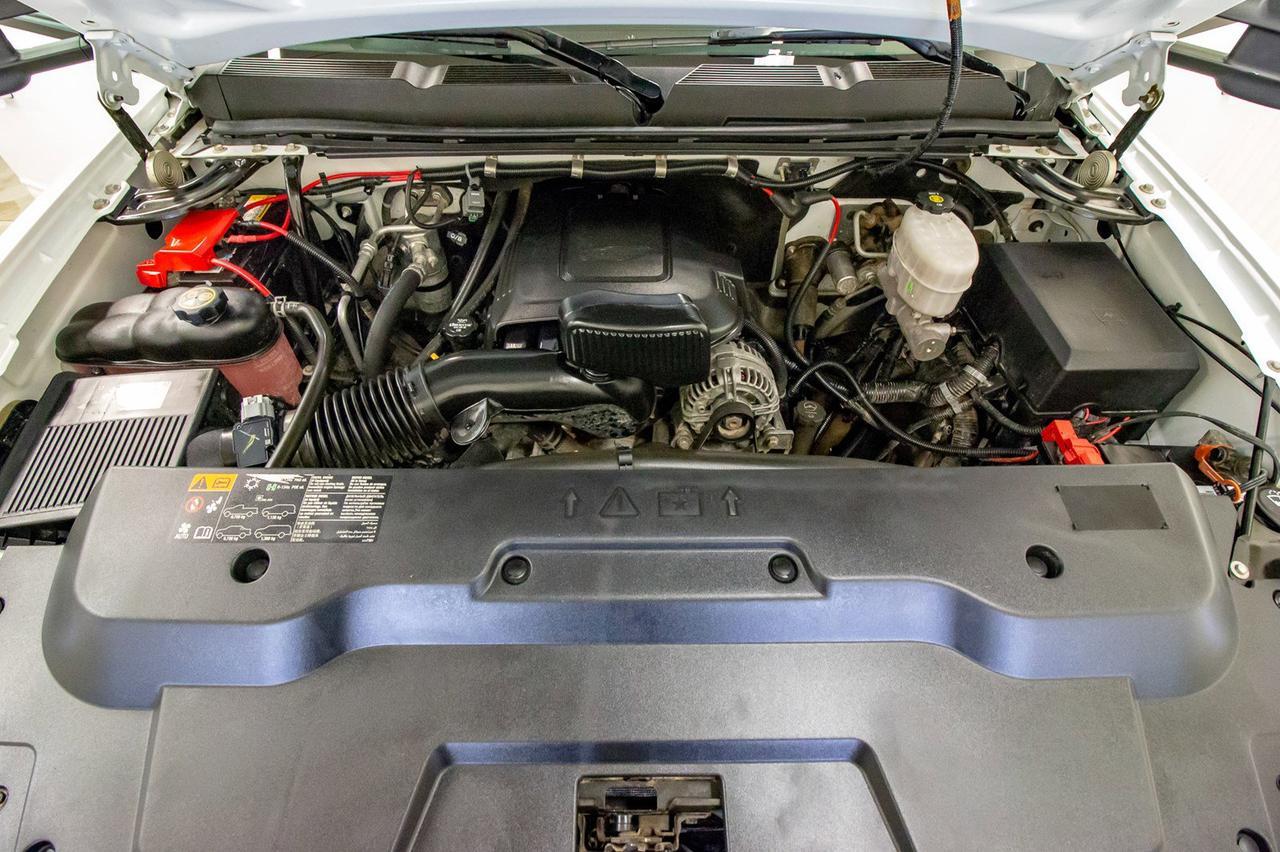 2014 Chevrolet Silverado 2500HD 4x4 Crew Cab LTZ Leather Roof Nav Red Deer AB