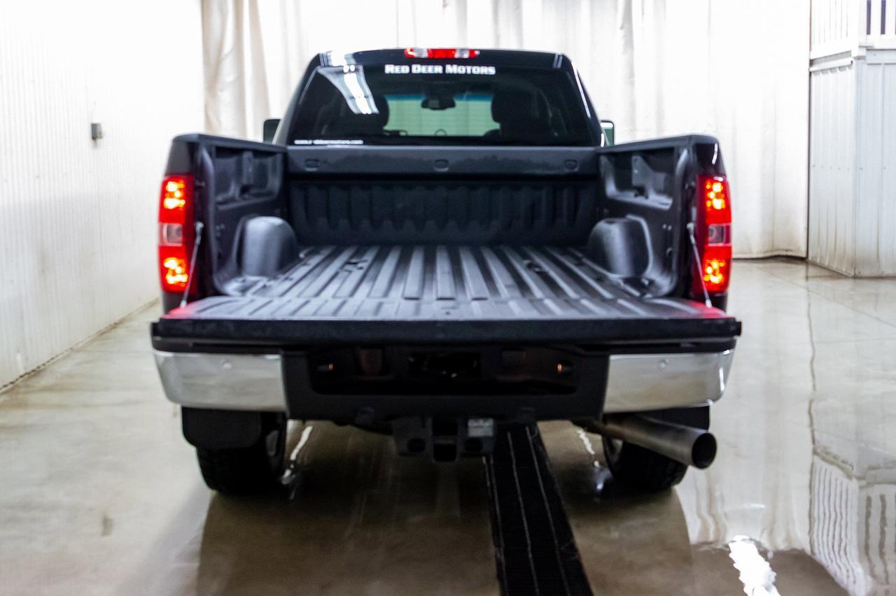 2014 Chevrolet Silverado 2500HD 4x4 Crew Cab LTZ Z71 GFX Diesel Red Deer AB