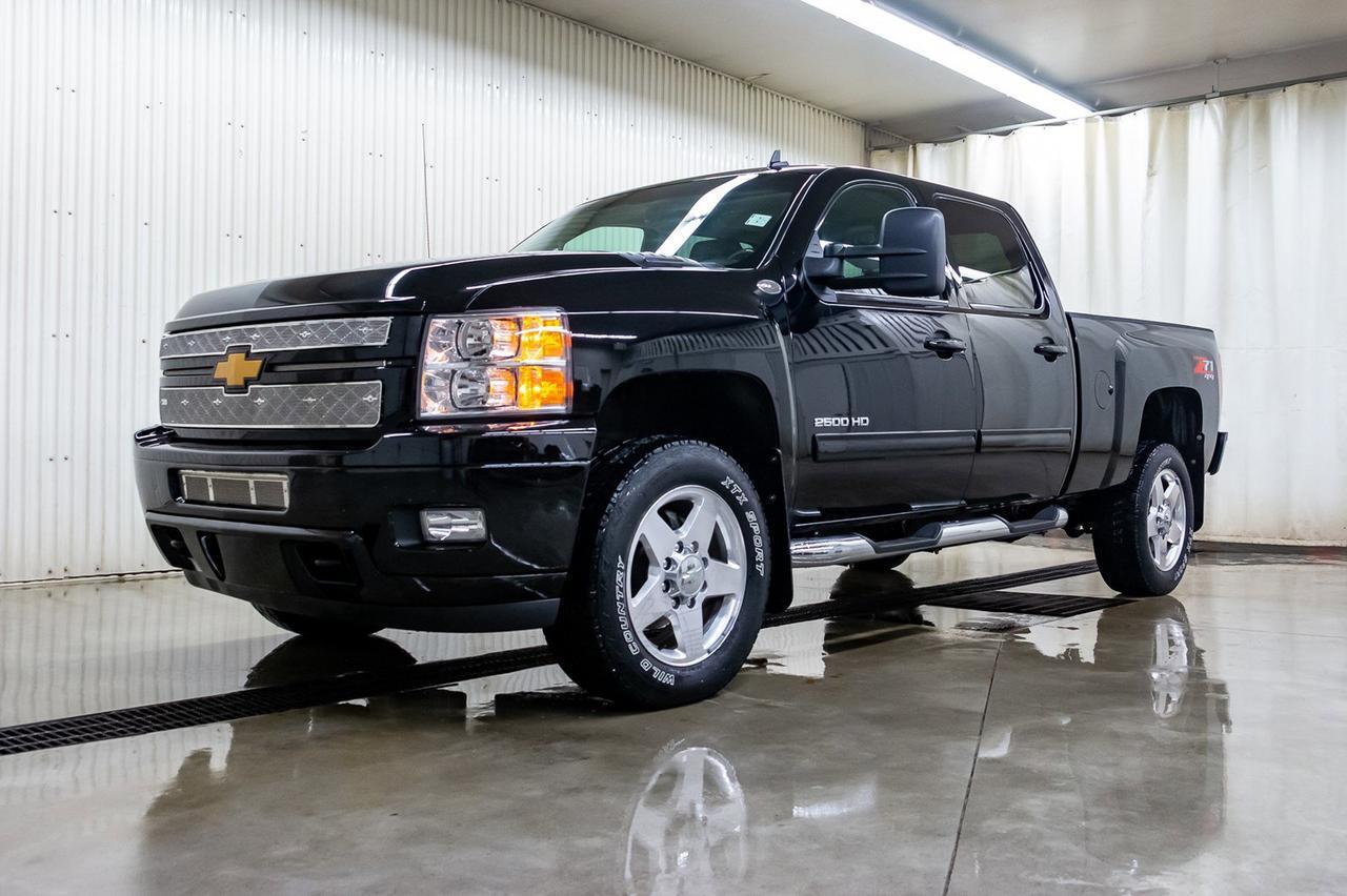 2014 Chevrolet Silverado 2500HD 4x4 Crew Cab LTZ Z71 GFX Diesel Red Deer AB