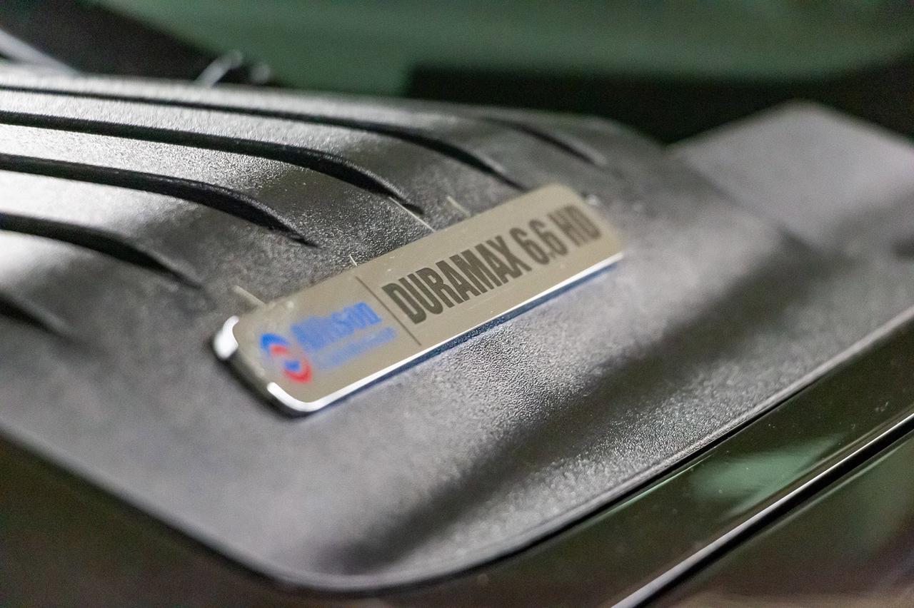 2014 Chevrolet Silverado 2500HD 4x4 Crew Cab LTZ Z71 GFX Diesel Red Deer AB