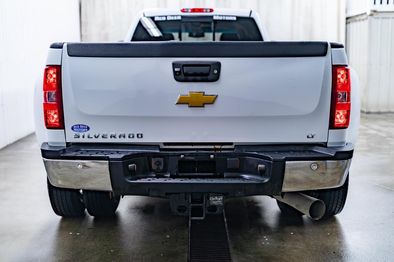 2014 Chevrolet Silverado 3500HD 4x4 Crew Cab LT Dually Diesel Leather Red Deer AB