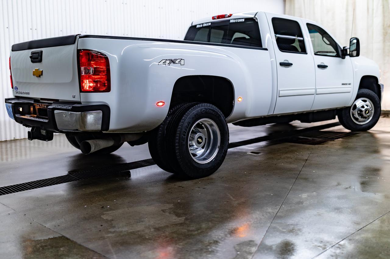 2014 Chevrolet Silverado 3500HD 4x4 Crew Cab LT Dually Diesel Leather Red Deer AB