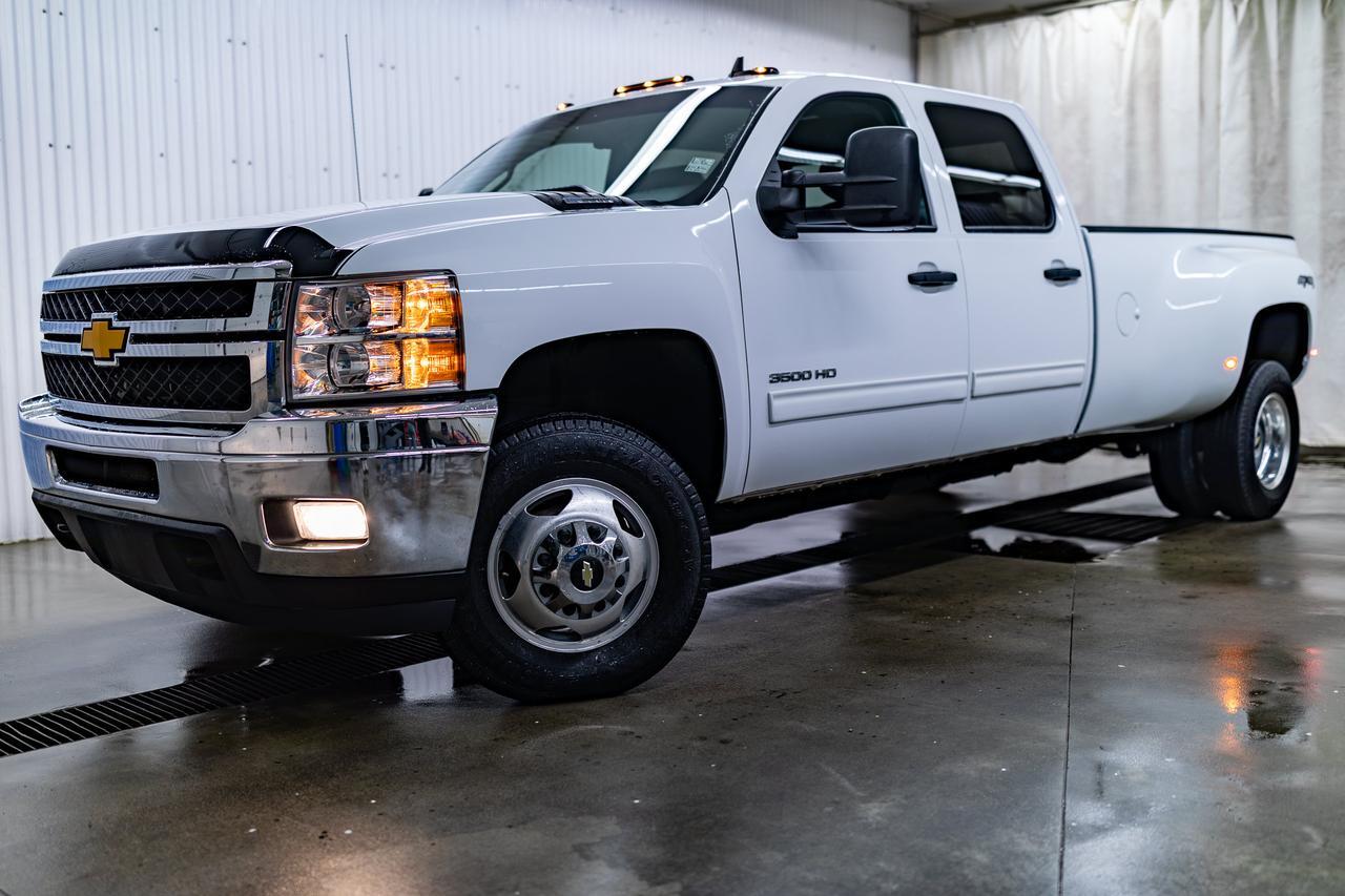 2014 Chevrolet Silverado 3500HD 4x4 Crew Cab LT Dually Diesel Leather Red Deer AB