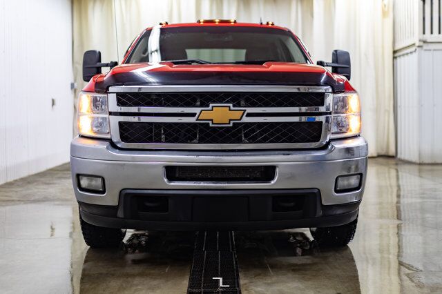 2014 Chevrolet Silverado 3500HD 4x4 Crew Cab LT Z71 Leather Roof Red Deer AB