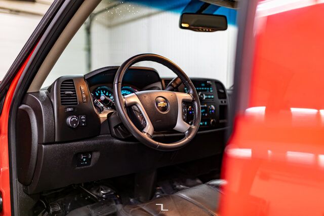 2014 Chevrolet Silverado 3500HD 4x4 Crew Cab LT Z71 Leather Roof Red Deer AB