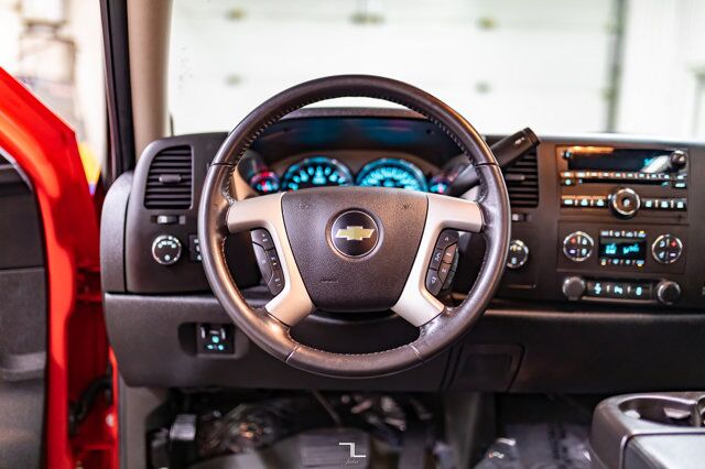 2014 Chevrolet Silverado 3500HD 4x4 Crew Cab LT Z71 Leather Roof Red Deer AB