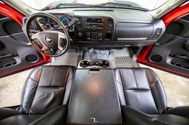 2014 Chevrolet Silverado 3500HD 4x4 Crew Cab LT Z71 Leather Roof Red Deer AB